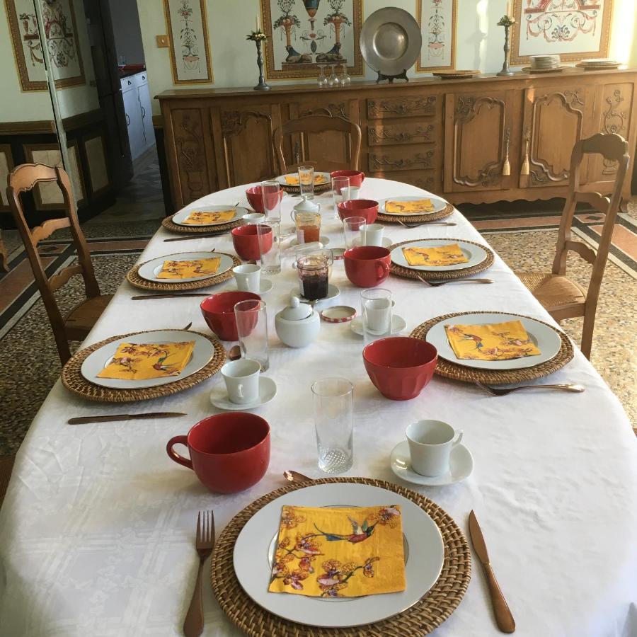 Château de Praslins Acomodação com café da manhã Nogent-sur-Vernisson Exterior foto