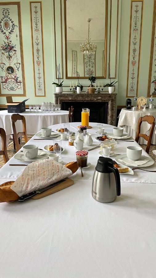 Château de Praslins Acomodação com café da manhã Nogent-sur-Vernisson Exterior foto