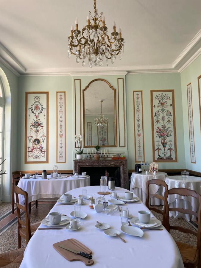 Château de Praslins Acomodação com café da manhã Nogent-sur-Vernisson Exterior foto